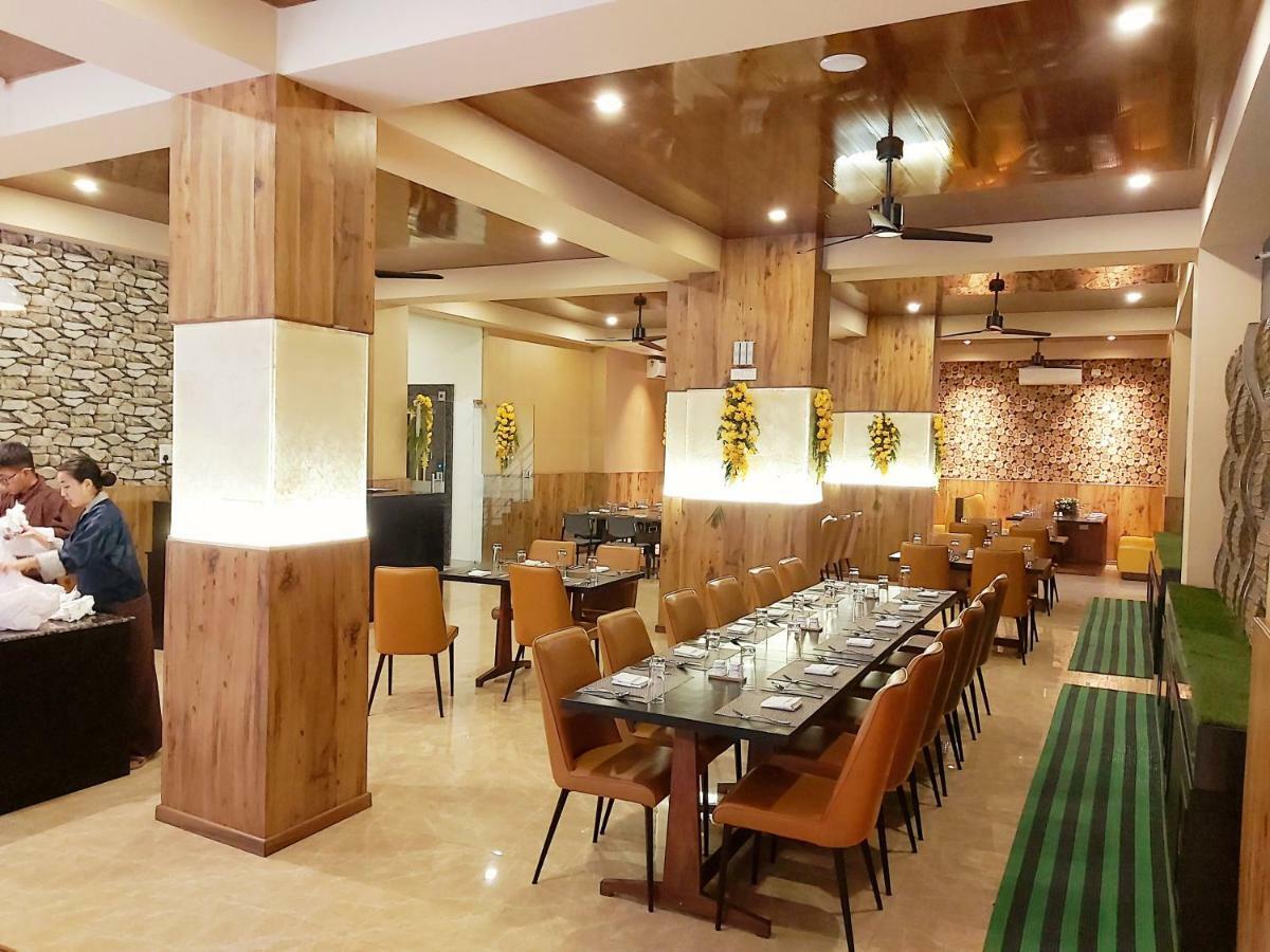 Legphel Hotel 푼촐링 외부 사진